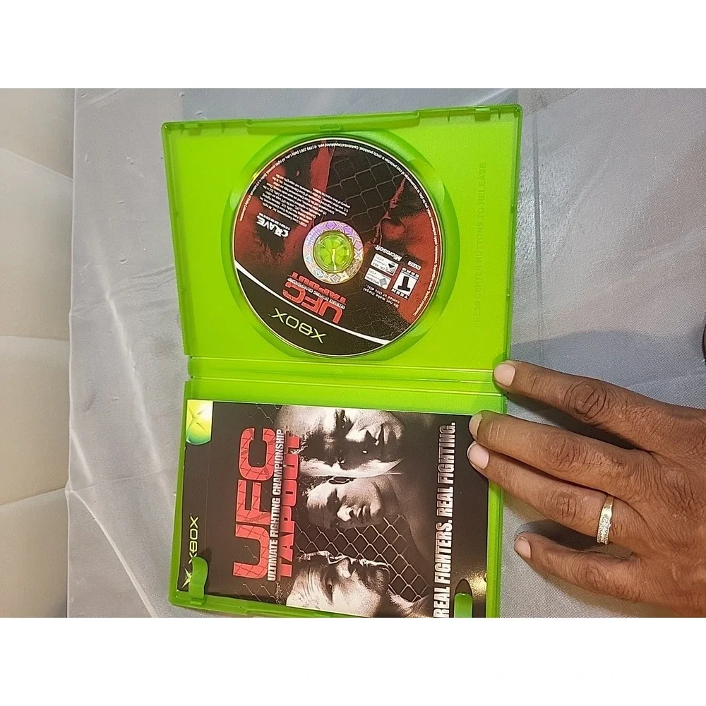 UFC: Tapout (Microsoft Xbox, 2002)‎